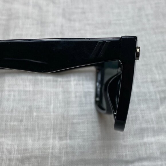 - Frames are in good condition. Arms are intact.  - Without casing. Frames only. - Picture 3 of 16